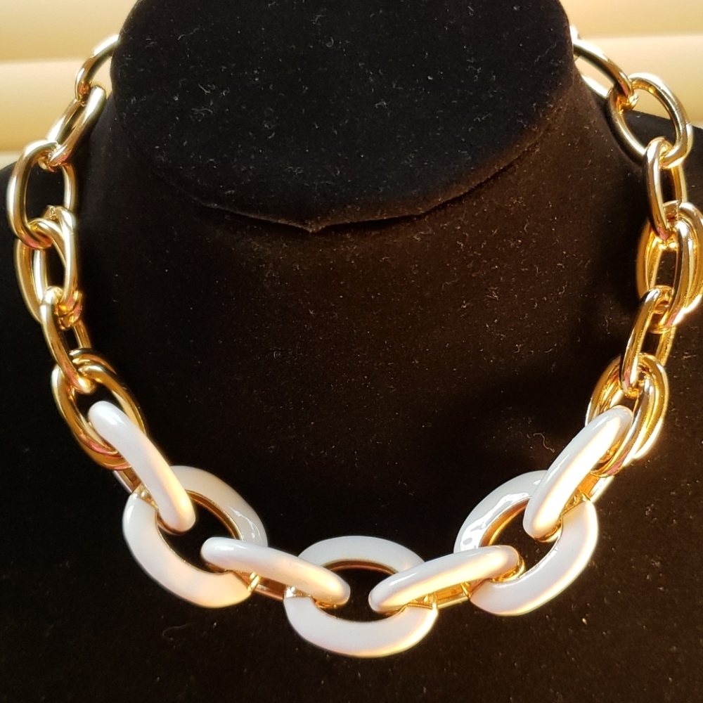 Beautiful chain necklace